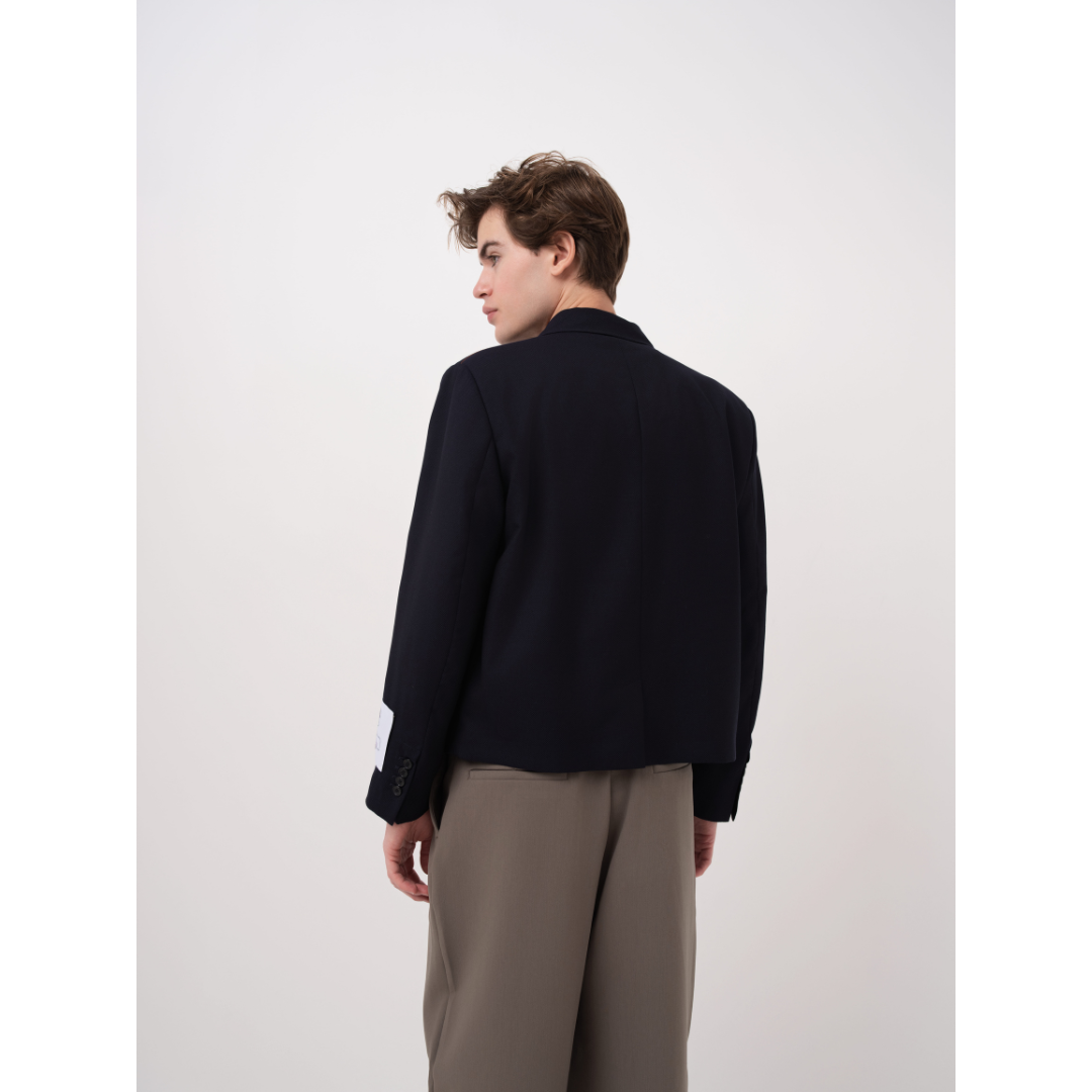 The short Jacket